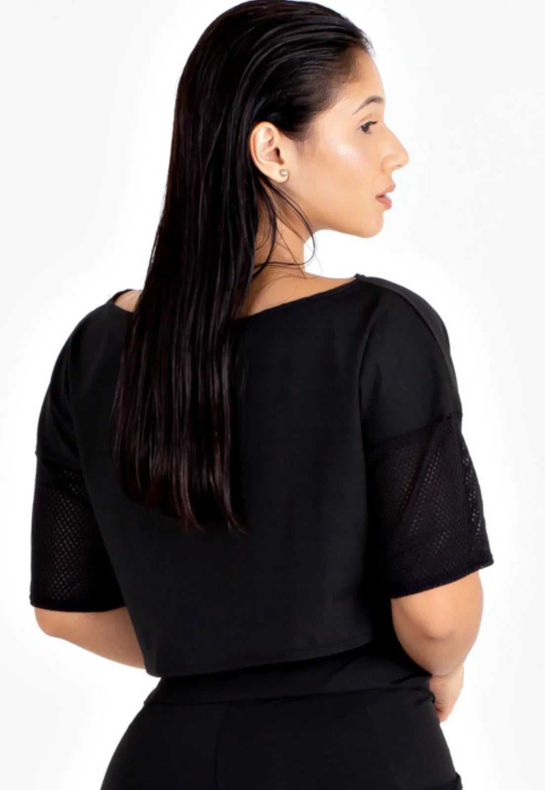 Cropped Fitness Preto com Detalhe Tela - Velure Couture