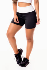 Short Fitness Academia Preto com Branco Cintura Alta REF: SV32