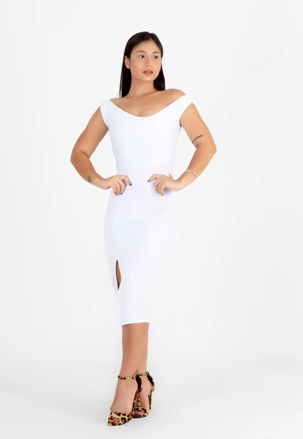 Vestido Midi Ombro a Ombro Tubinho com Fenda Branco - Velure Couture